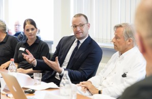 Besuch Gesundheitsminister Spahn