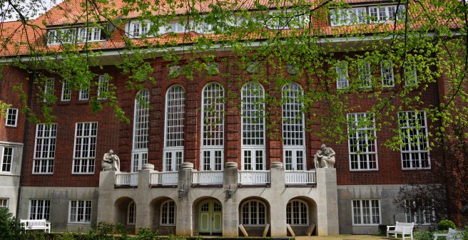 Das Erikahaus, ehemaliges Wohnheim der Erika-Schwestern, heute Sitz des Freundes- und Förderkreises des UKE