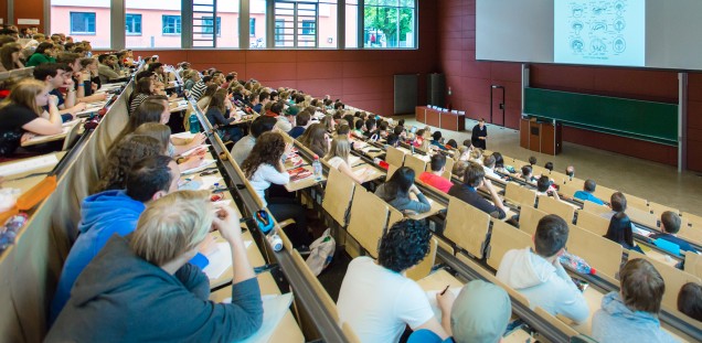 Vorlesung im Ian Karan-Hörsaal 