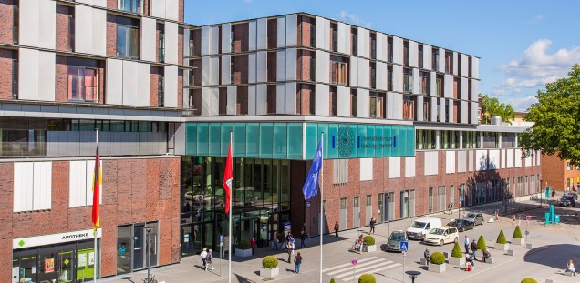 Neues Klinikum Haupteingang